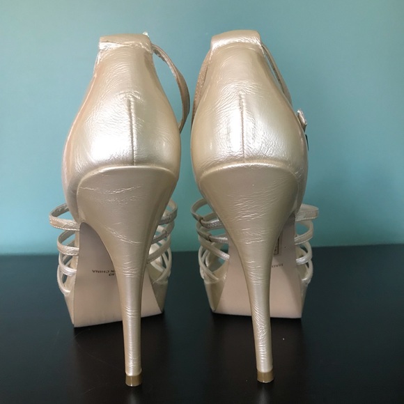 Pearl Strappy Heals - Picture 4 of 4